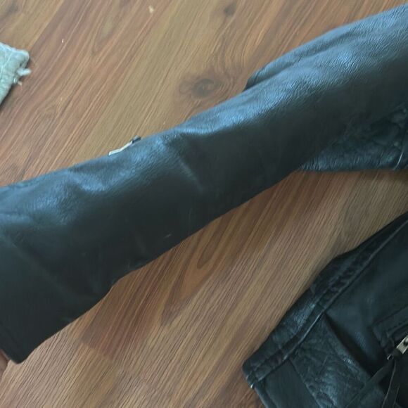 Harley Davidson Black leather Moto jacket. Medium - Picture 3 of 8